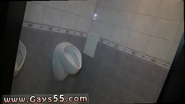 Porno gay hard core scopata in gola per la prima volta sesso anale pubblico con