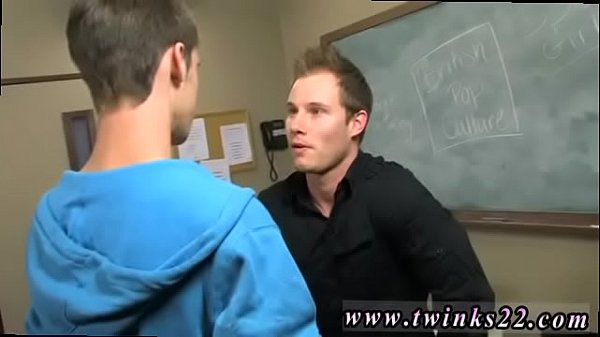 Veste en cuir, porno gay, Adrian Layton joue sans culpabilité quand il est