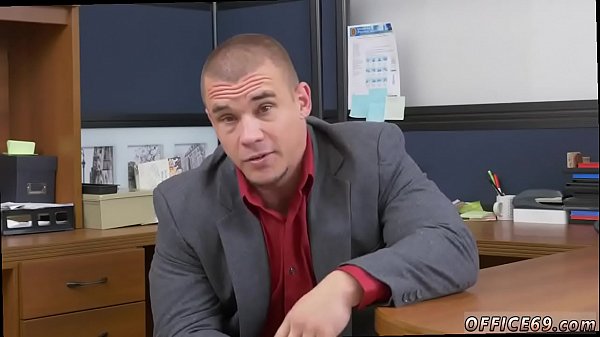 Männliche Pornostars der 70er Jahre und sexy, heiße, leidenschaftliche Emo-Gay-Video-Teamwork