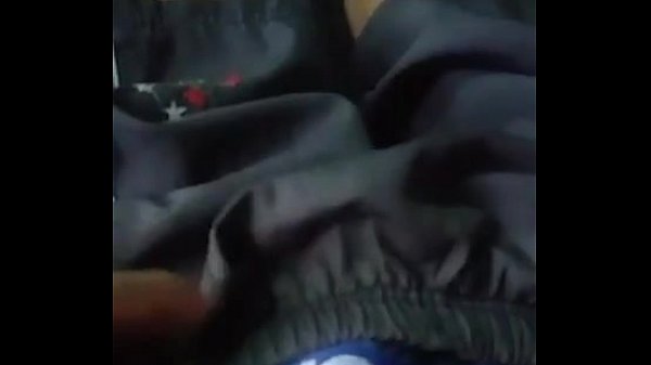 Livestream Trong Hieu blows his cock and cums - gay vietnam