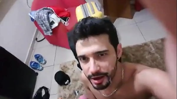 MARCOS GOIANO - Boquete amador puto chupando pau