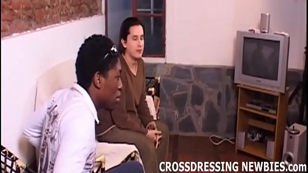 La mia fantasia più profonda è farsi scopare mentre si traveste