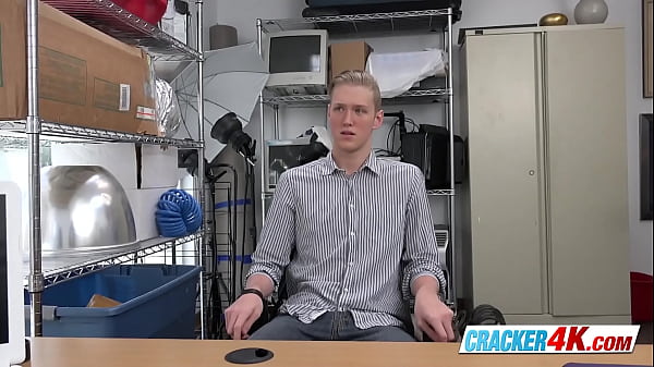 Tizio BIONDO BOTTOMING per MONSTERCOCK nero