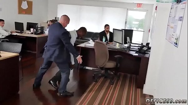 Gay-Foot-Porno-Galerie und heiße Emo-Videos mit jungen Szenen. Das Team