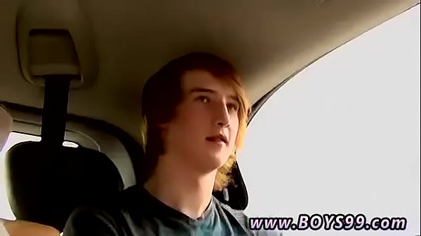 Ragazzo gay bellissimo video di sesso alla moda Slim Twink Jonny viene scopato