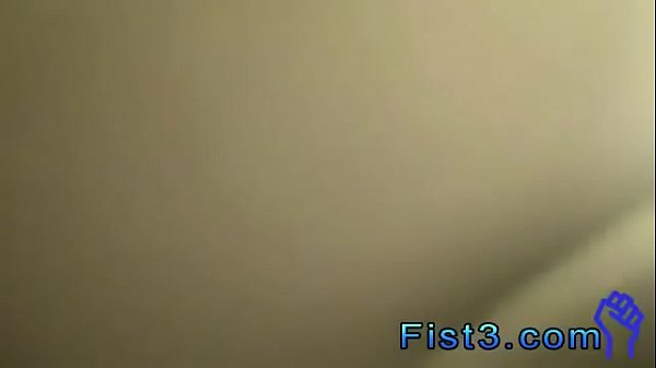 Vídeos porno gay anal gótico emo gratis Reagan folla y puños