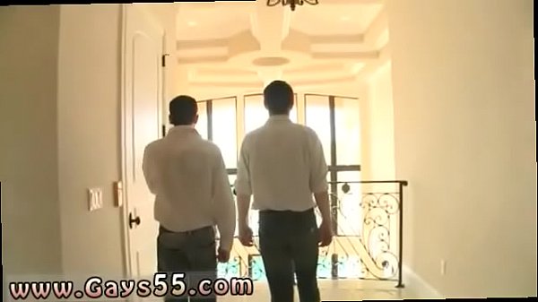 In der Öffentlichkeit nackte Jungs und Video zum ersten Mal in dieser Woche