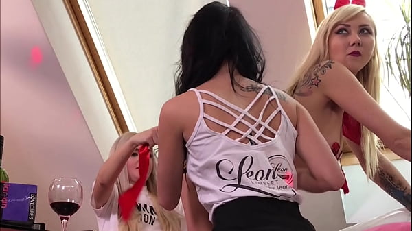 Long Lost Upskirt Cam Coño Apretado Piernas Largas Cruzadas Chicas Upskirts Culo Coño Pierna