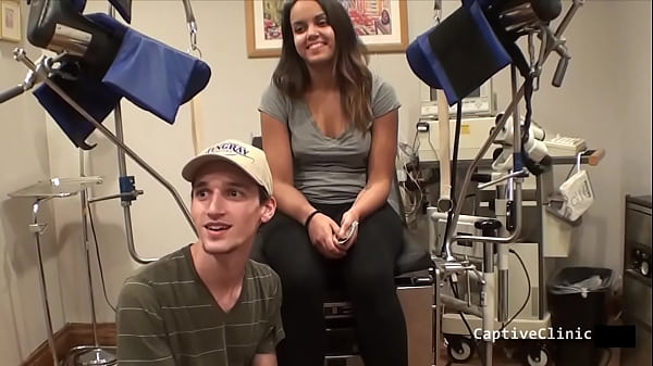 &quot_O que você pode fazer quando seus pobres no Peru&quot_ &amp_ O presidente Fujimori ordena que mulheres indígenas como Sheila Daniels sejam esterilizadas pelo doutor Tampa! Assista ao filme completo de 1 hora apenas na BondageClinic! Reupar