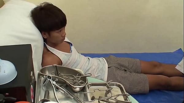 Kinky Medical Fetiche Asiáticos Oliver y Paul