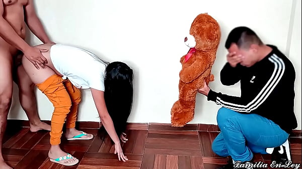 I Like Big Cocks More Than Stuffed Animal Gifts - My Girlfriend Wanted the Cock More Than the Stuffed Animal Gift Netorare