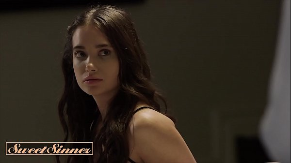 Cô con gái riêng nhỏ nhắn nhút nhát Gia Paige yêu - Sweet Sinner