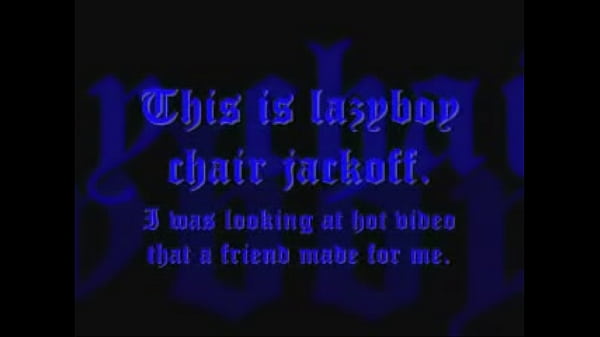 sega sulla sedia del ragazzo pigro