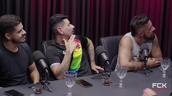 Baise à trois en direct sur le podcast - le Dotado, le laitier et le laitier sur FCKcast #6