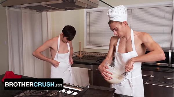 I'_ll be Hole for Christmas Pt. 2 Mit Adrian Duval, Dakota Lovell, Brody Kayman – BrotherCrush