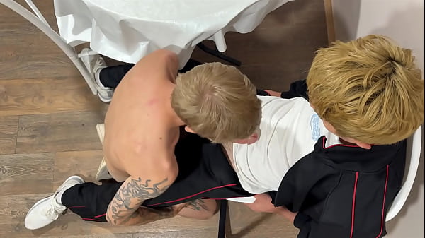 parte 1 scopando lo stretto buco del culo del mio dolce amico