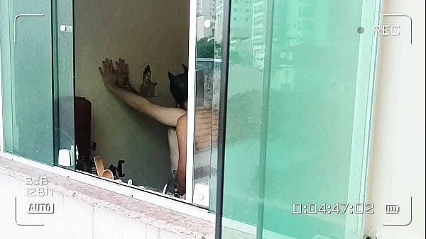 Câmera escondida flagrou o batman cuidando da criança prodígio (COMPLETO NO RED)