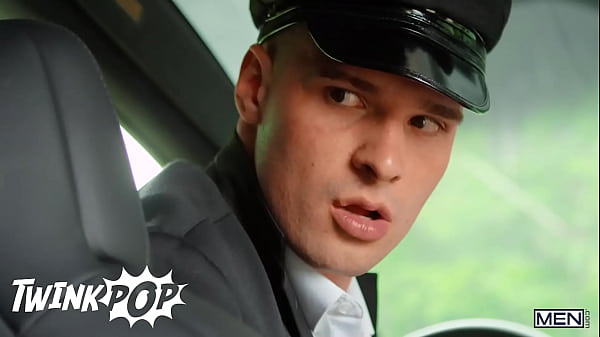 Alex Mecum, Malik Delgaty And Benjamin Blue Have A Taste Of Each Other'_s Cocks And Fuck Hard - TWINKPOP