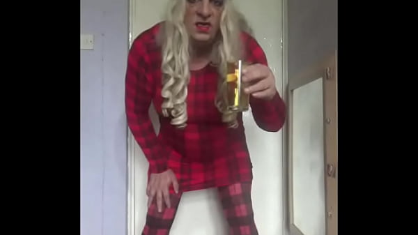 come film me while i swallow your pee for the world to see part 1