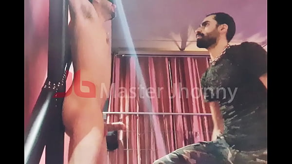 Maître Jhonny soumet le sien à une séance de CBT !