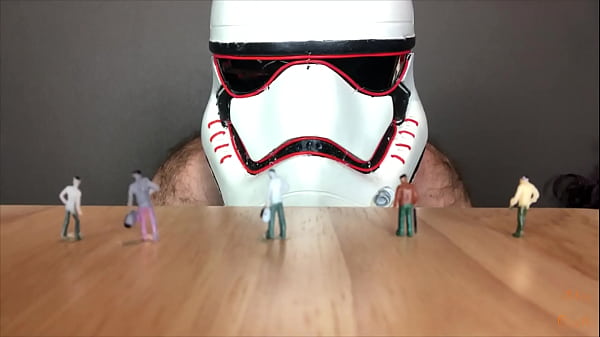 Stormtrooper gigante pedo dom & amp_ anal vore