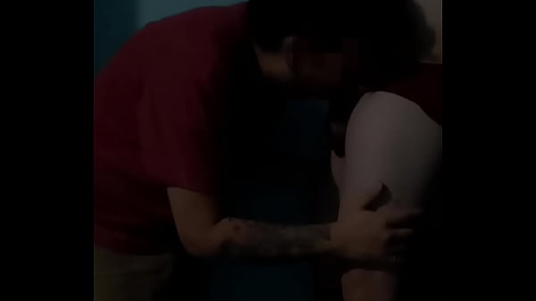 Se la t&eacute_rmine chupando a carpintero pt2