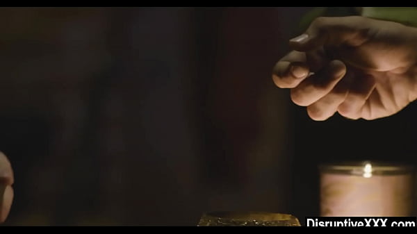 Coppia gay che fa sesso violento dopo un appuntamento a cena